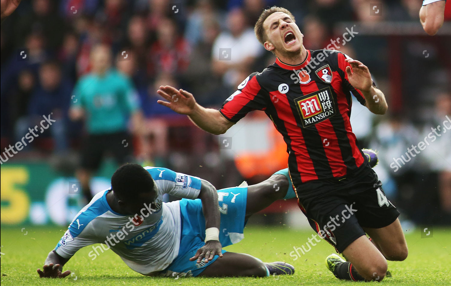 Dan Gosling Fouled By Cheik Ismael Editorial Stock Photo - Stock