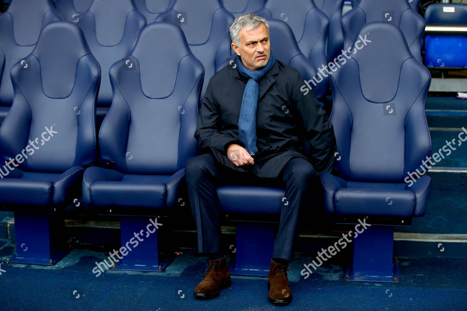 Chelsea Manager Jose Mourinho Sits Alone Dugout Editorial