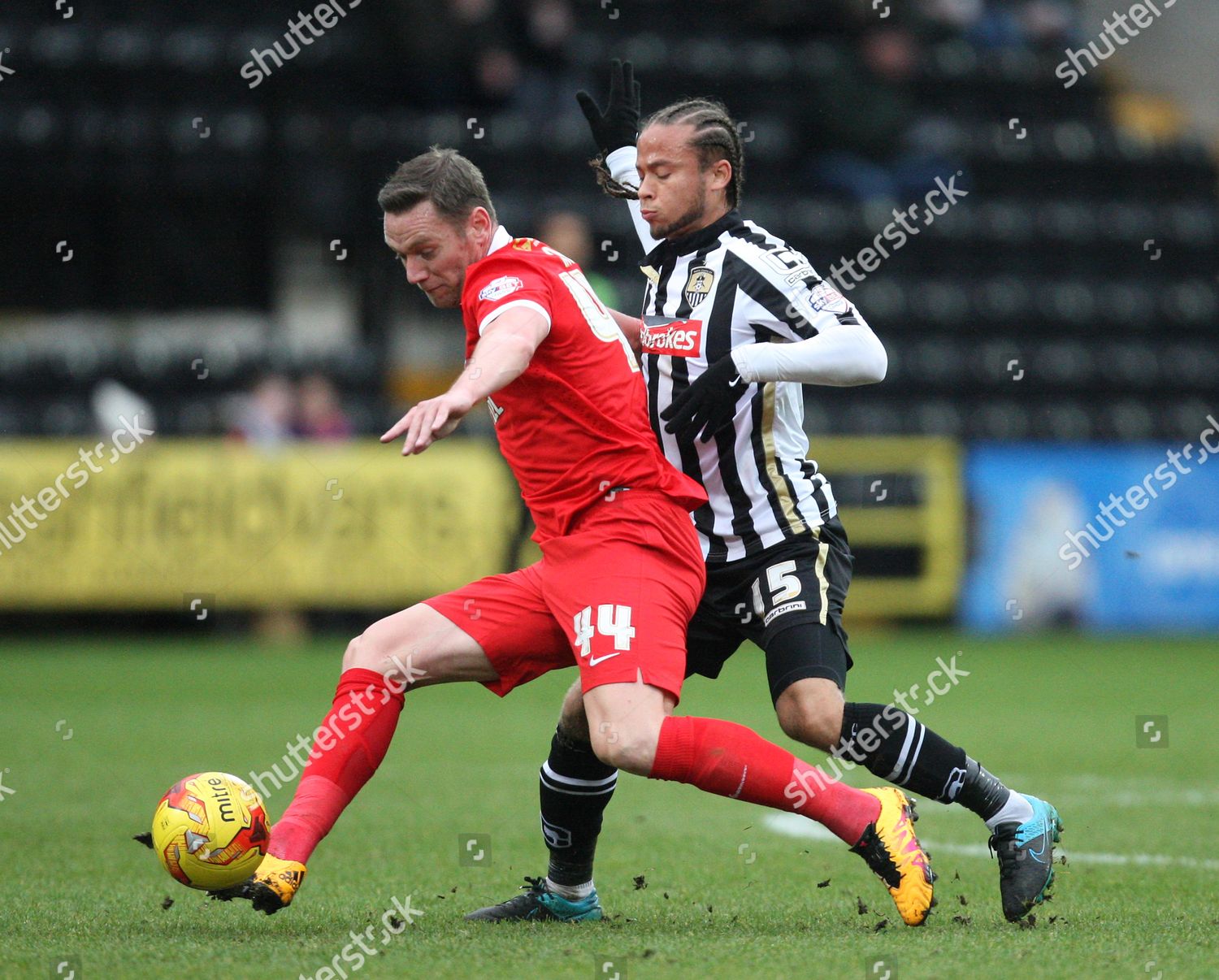 Kevin Nolan Leyton Orient L Curtis Editorial Stock Photo - Stock Image ...