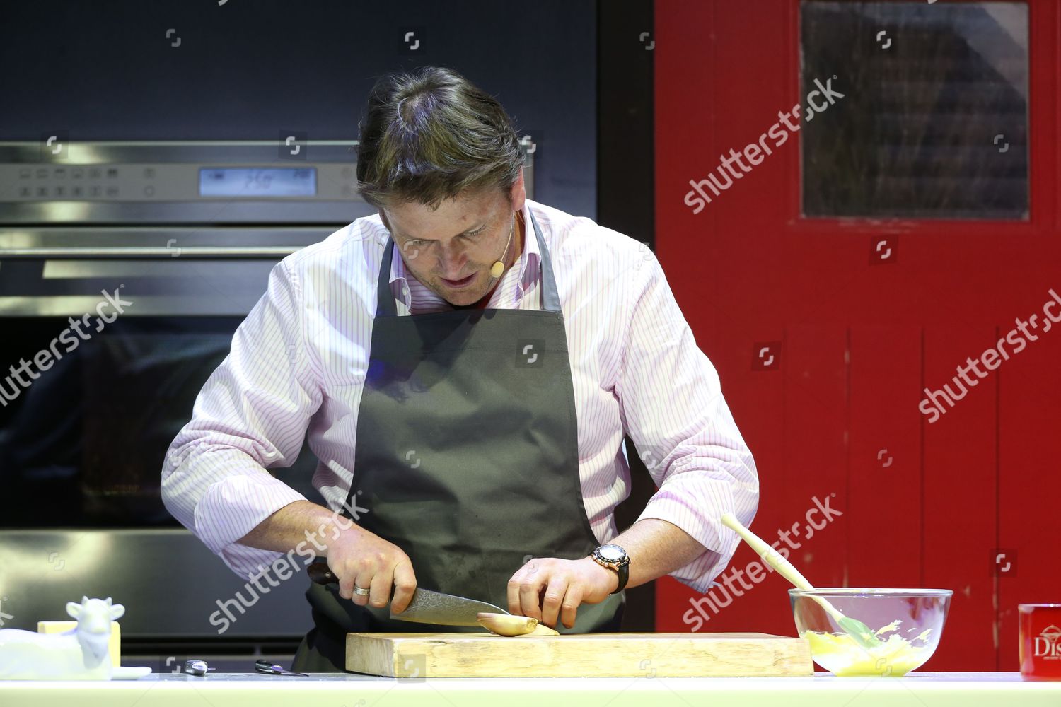 James Martin Chops Onion His Tartare Editorial Stock Photo - Stock