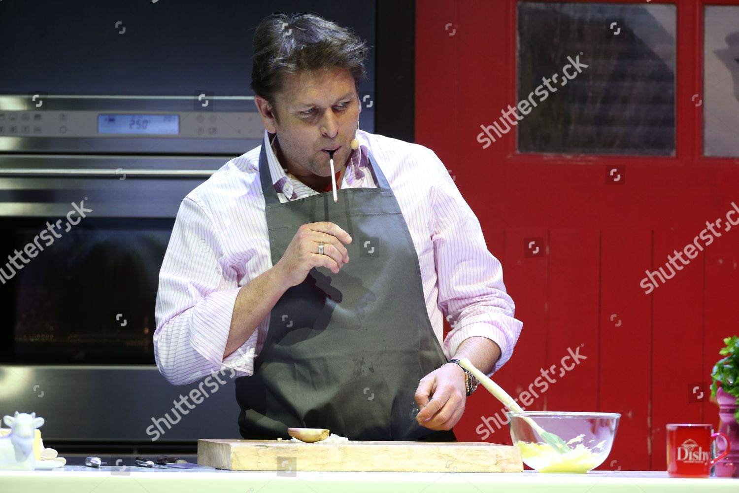 James Martin Chops Onion His Tartare Editorial Stock Photo - Stock