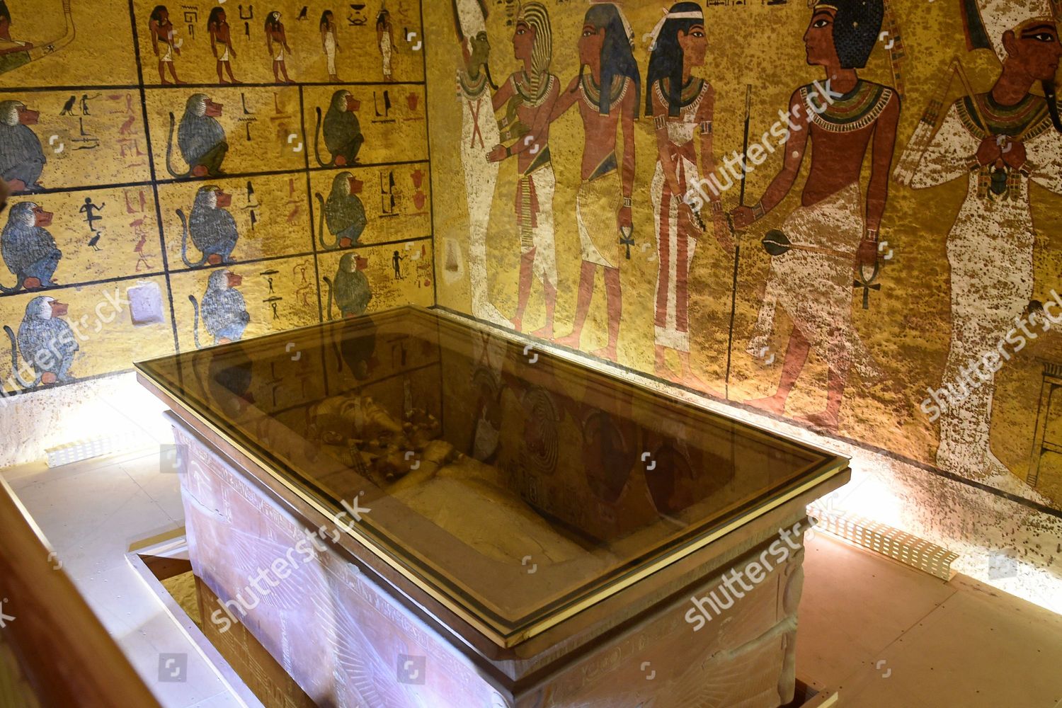 Interior View King Tutankhamuns Burial Chamber Editorial Stock Photo