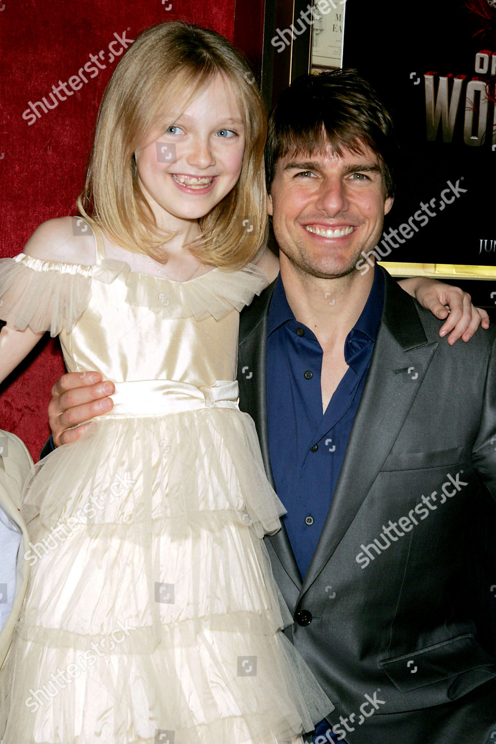 Dakota Fanning Tom Cruise Editorial Stock Photo - Stock Image ...