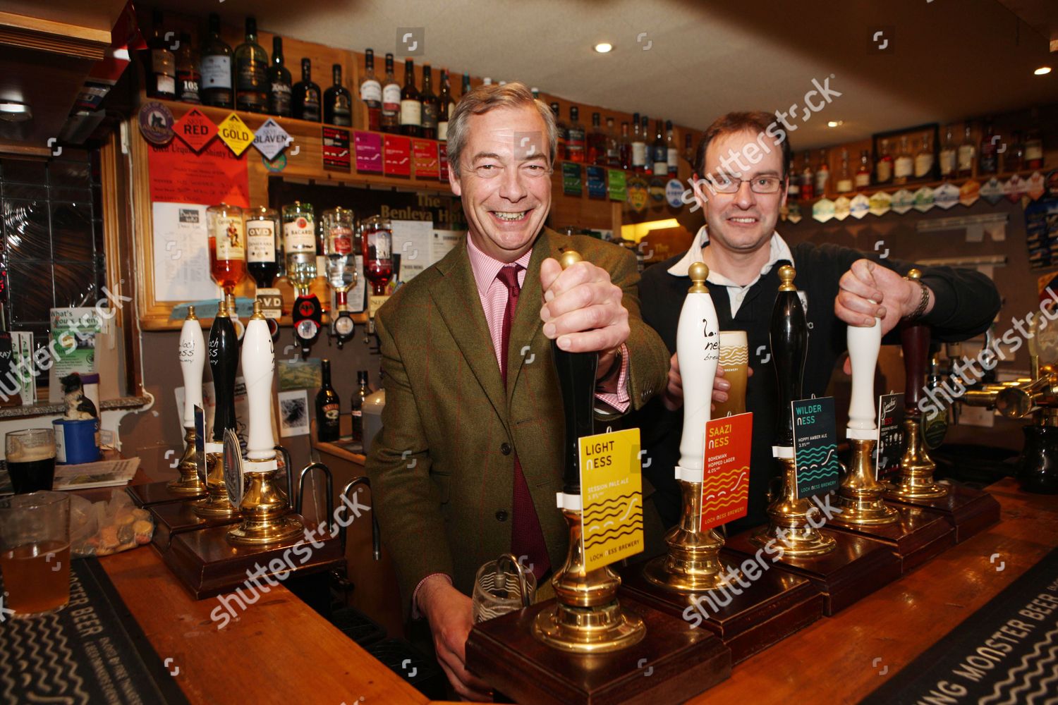 Nigel Farage Pours Himself Pint Loch Ness Editorial Stock Photo Stock Image Shutterstock