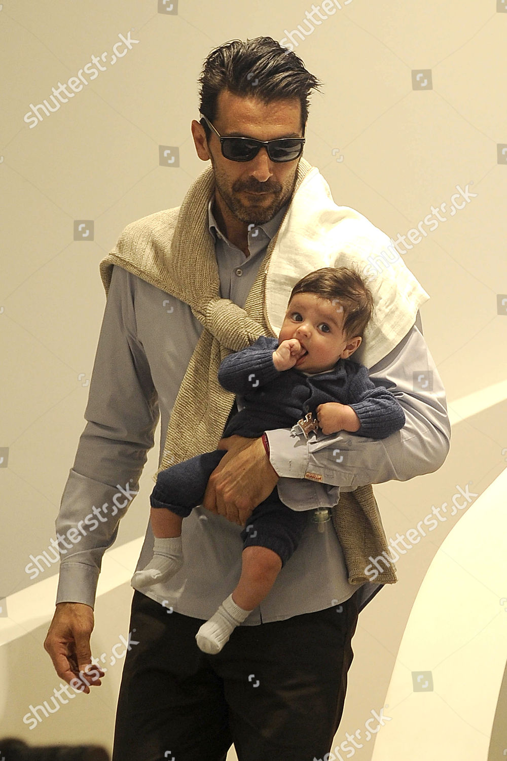Gianluigi Buffon Son Leopoldo Mattia Editorial Stock Photo - Stock ...