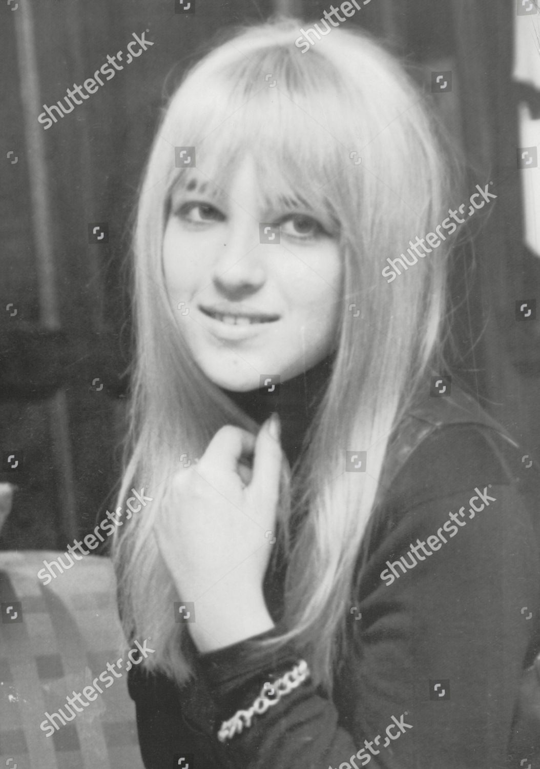 Twinkle Pop Singer Box 633 308101517 Ajpg Editorial Stock Photo