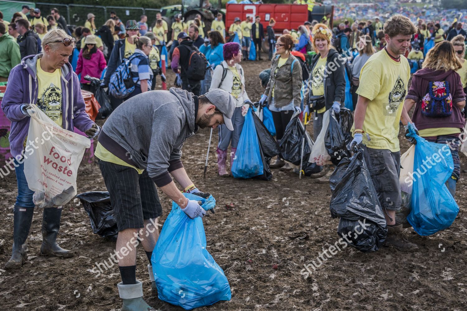 Cleaningrecycle Team Move Sort Out Mess Editorial Stock Photo Stock