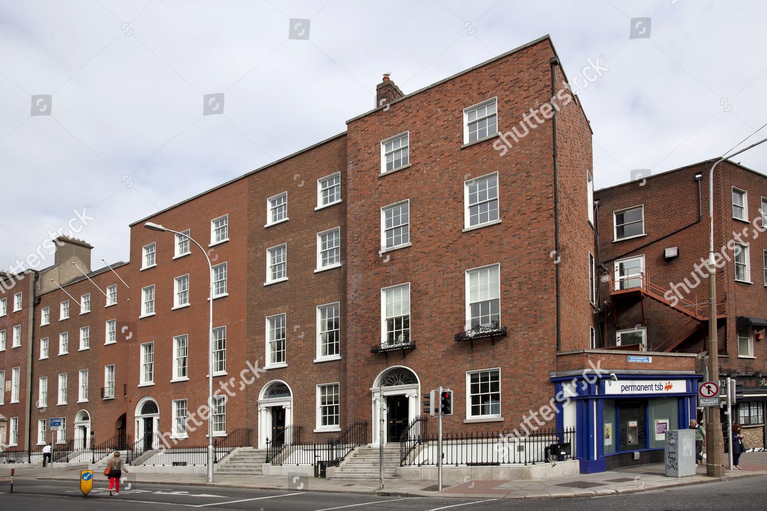 In-depth Analysis of Permanent TSB Stock Trading Activities and the Investment Value of the Irish Banking Sector