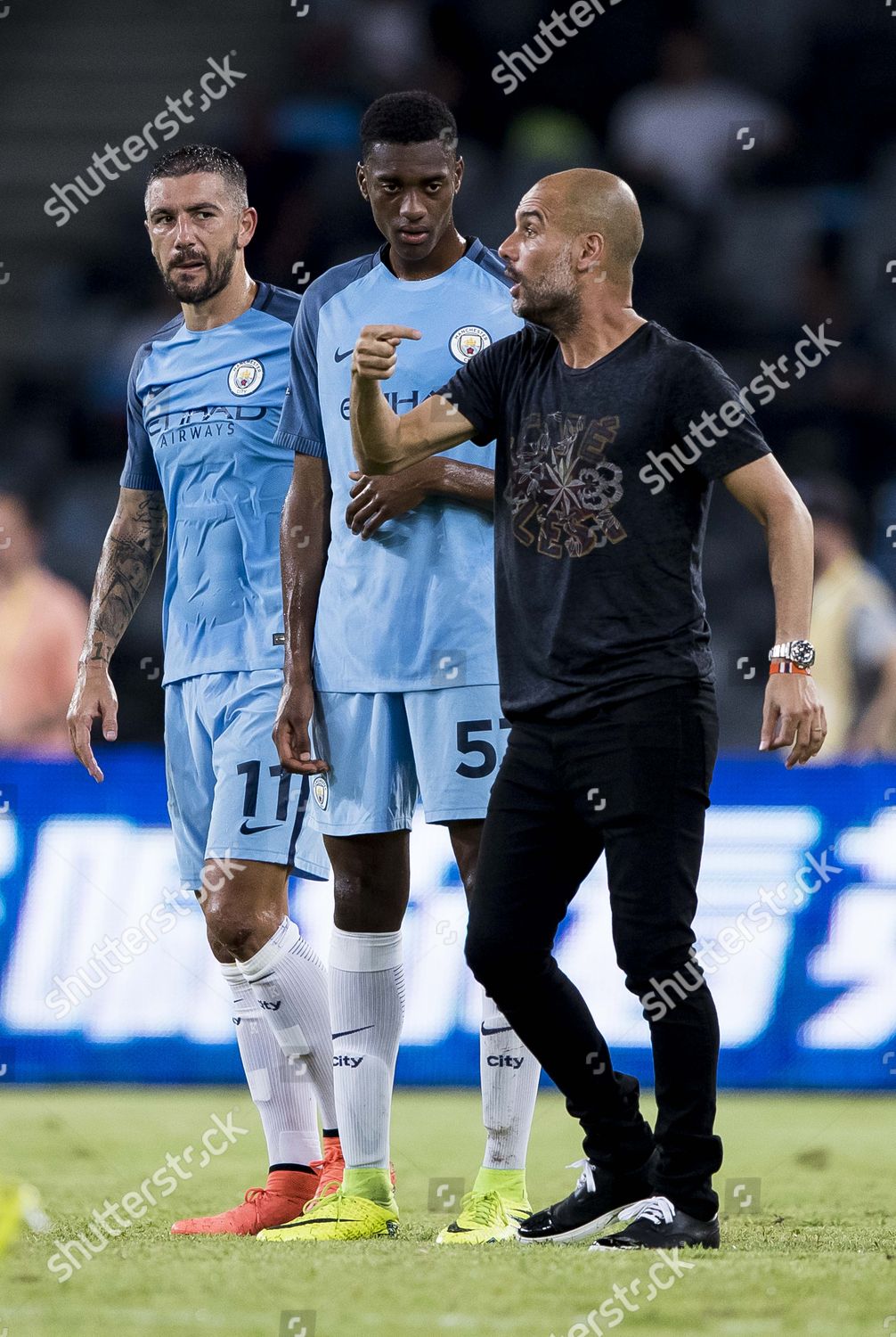 Manchester City Manager Pep Guardiola R Talks Editorial Stock Photo Stock Image Shutterstock