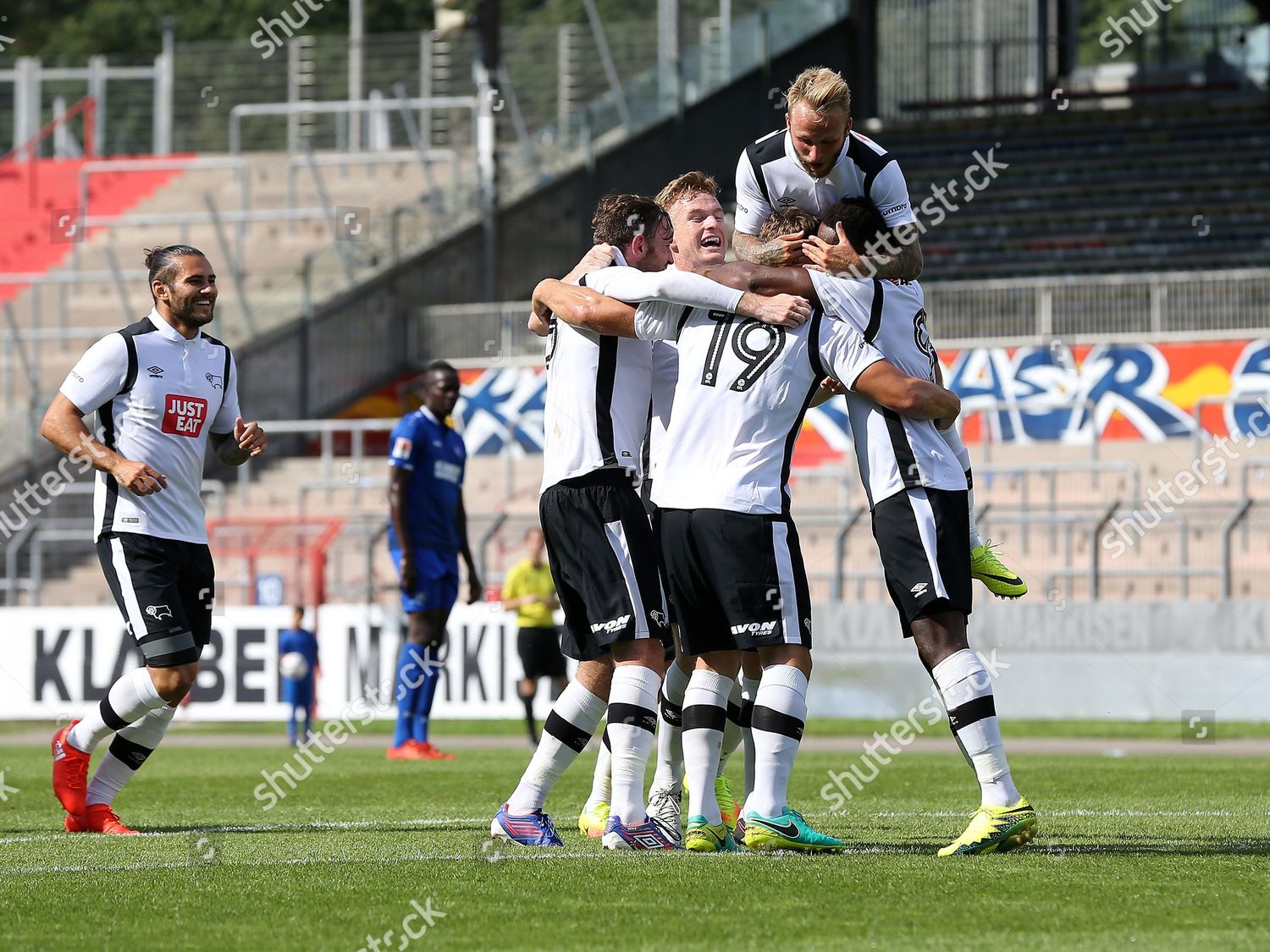 Derby County Celebrate Darren Bents Goal Editorial Stock Photo - Stock ...