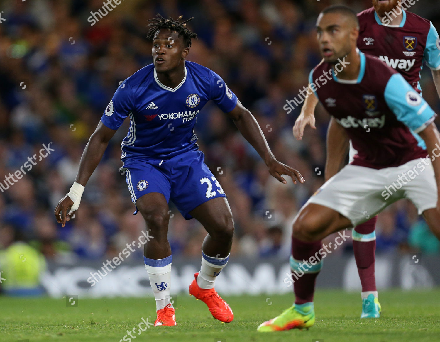 Michy Batshuayi Chelsea During Premier League Match Editorial Stock Photo Stock Image Shutterstock