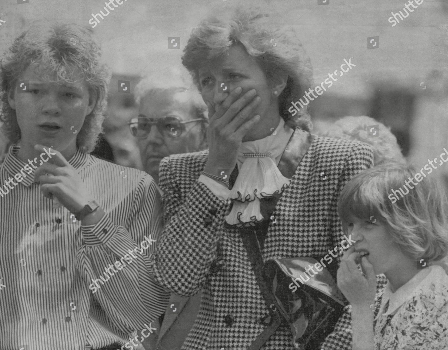 Saundra Barnes C Attending Funeral Her Brother Editorial Stock