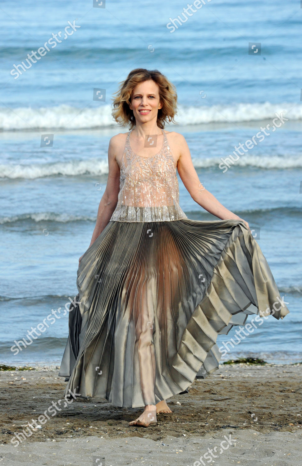 Discussion on this topic: Sonia Bergamasco, sonia-bergamasco/ Communication on this topic: Melissa Schuman, sonia-bergamasco/