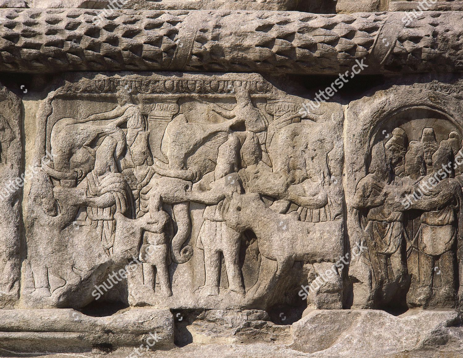 War Scene Elephants Arch Galerius Roman Editorial Stock Photo - Stock ...