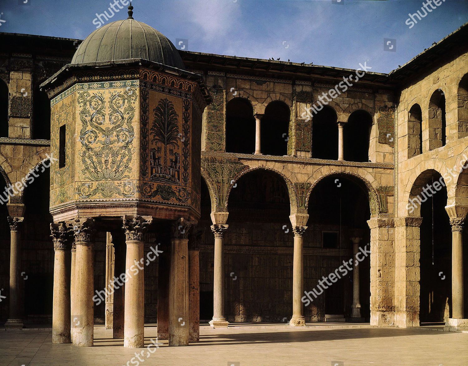 Courtyard Umayyad Mosque Known Great Mosque Editorial Stock Photo ...