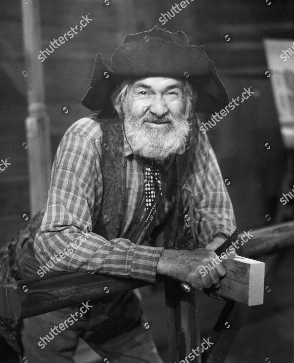 Rare Photos Show Gabby Hayes' Teeth Like Never Before - fpsznzr