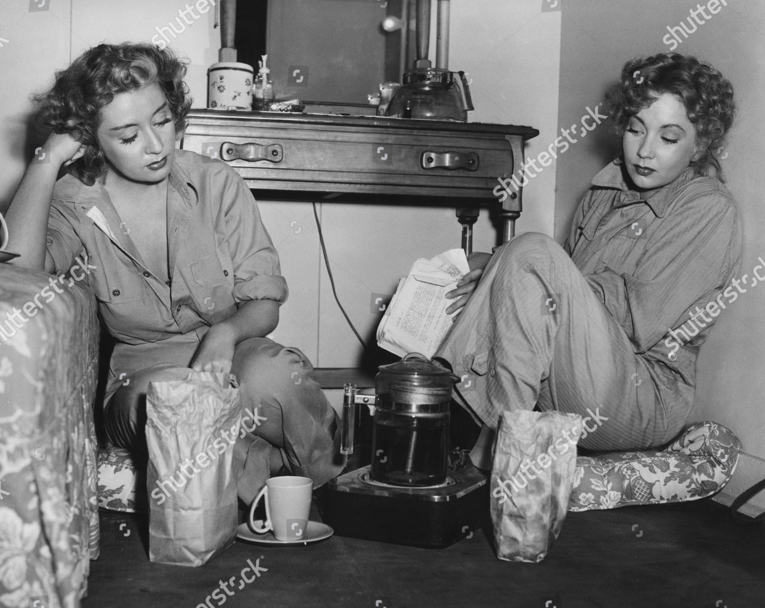 JOAN BLONDELL ANN SOTHERN Foto de stock de contenido editorial - Imagen de  stock | Shutterstock