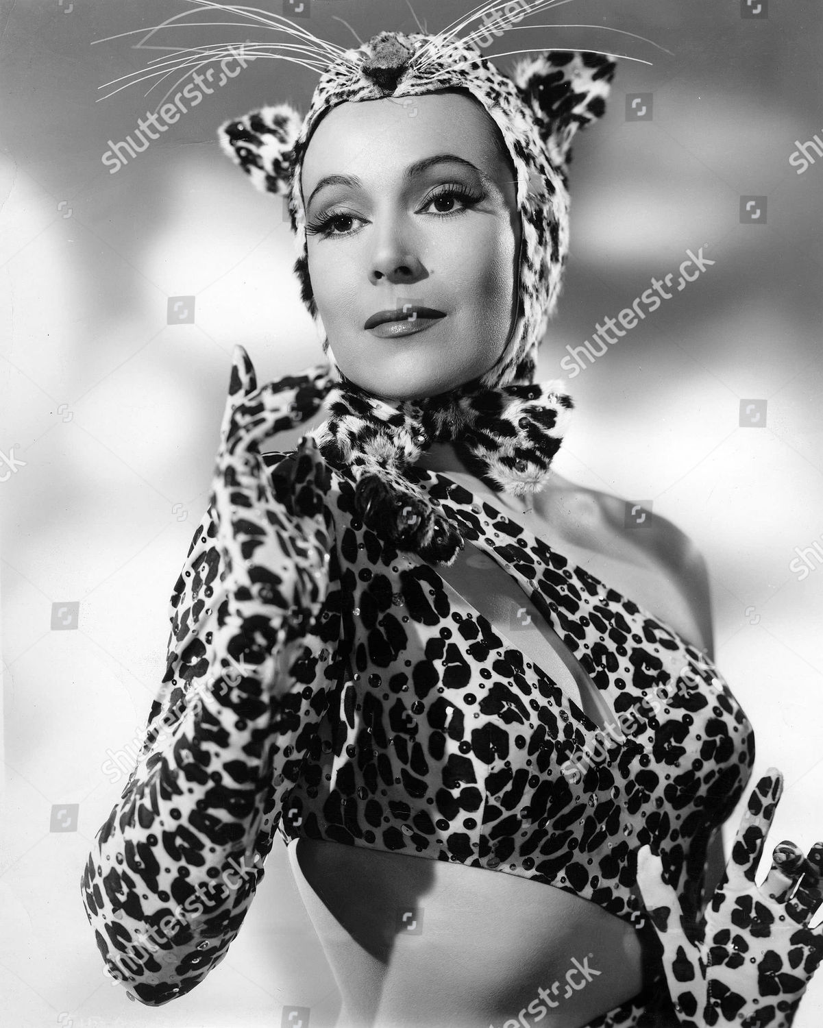 Watch Dolores del Rio video Watch Dolores del Rio video