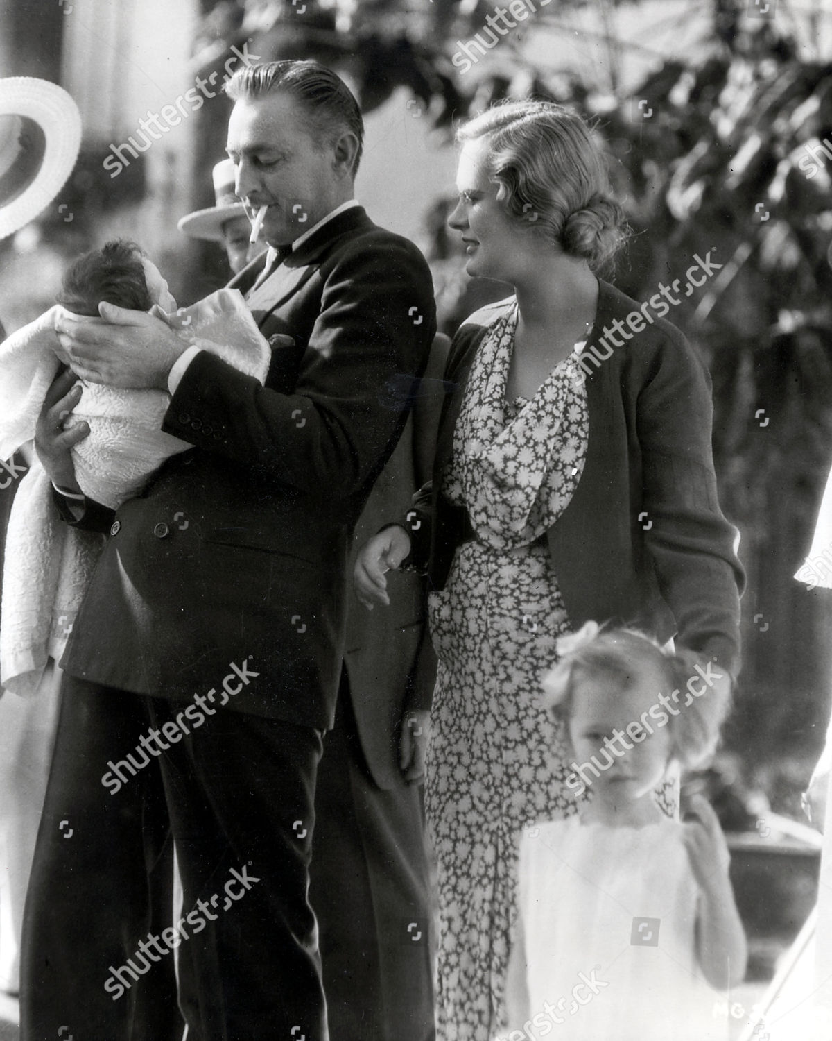 Get John barrymore related to drew barrymore For iPhone Free