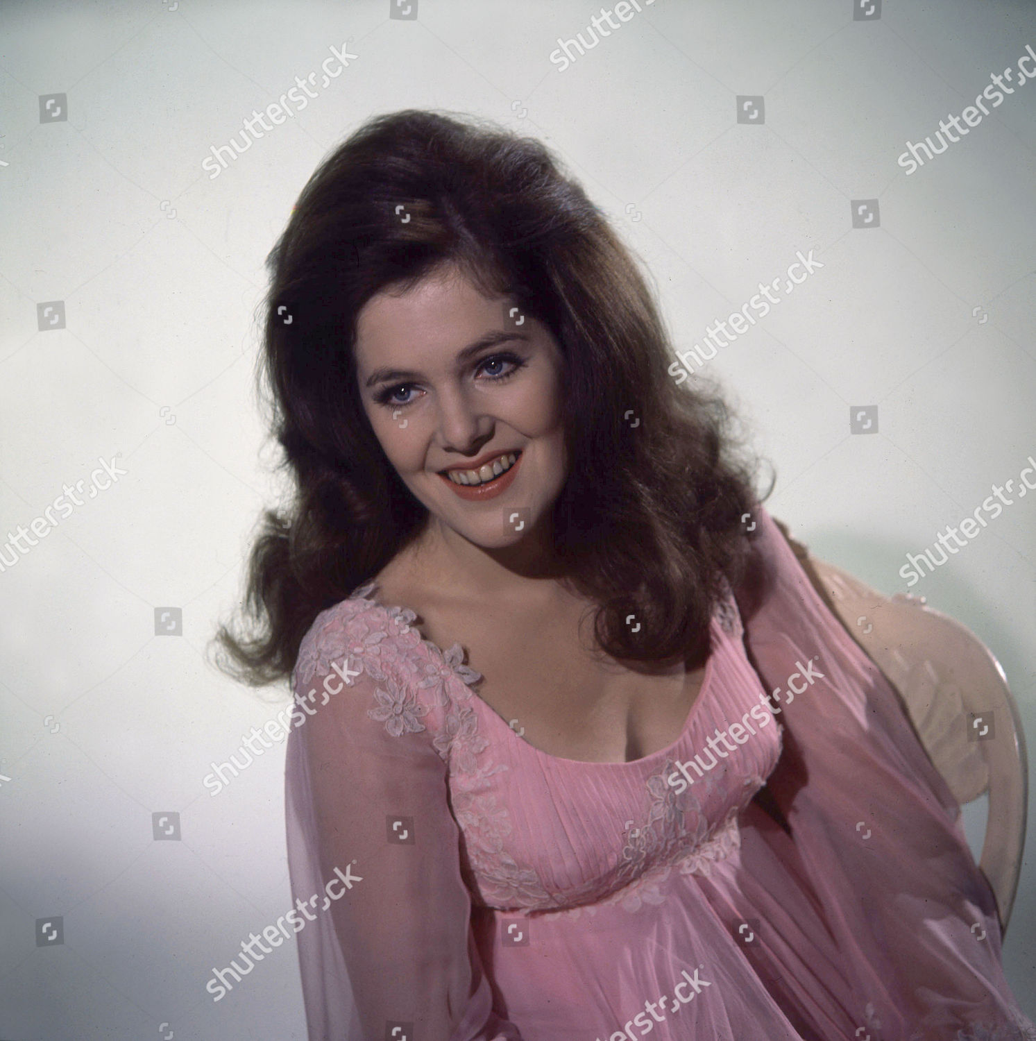 Fenella Fielding (1927?018) Fenella Fielding (1927?018)