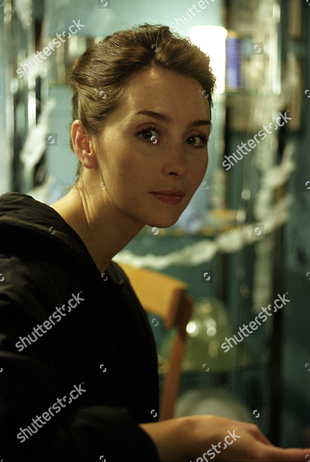 mr-in-between-2001-shutterstock-editoria