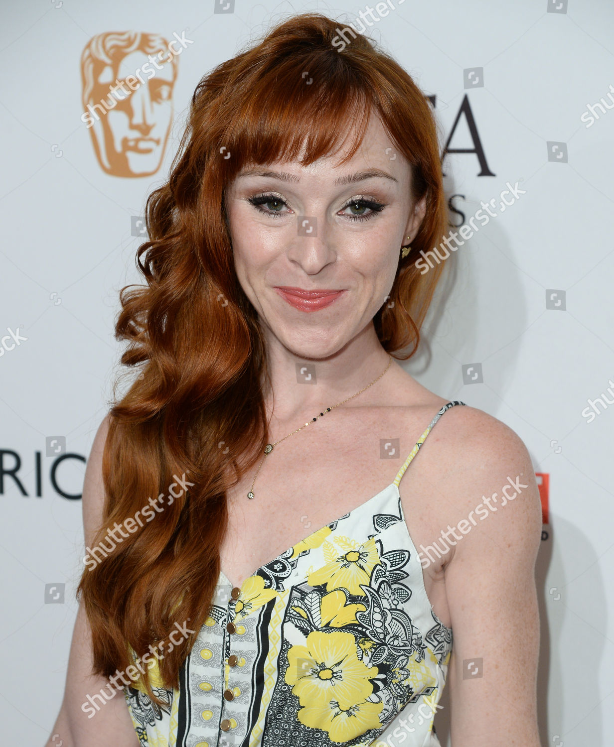 Ruth Connell Editorial Stock Photo Stock Image Shutterstock