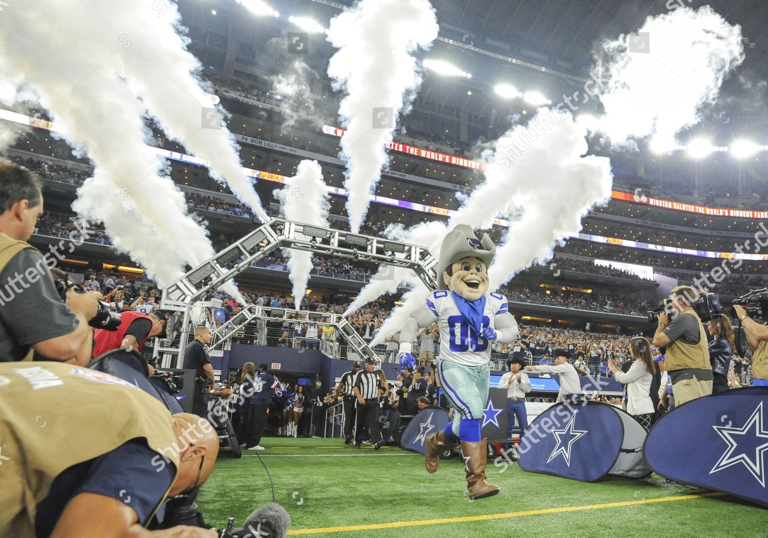 Chicago Bears Vs. Dallas Cowboys in Arlington at AT&T Stadium