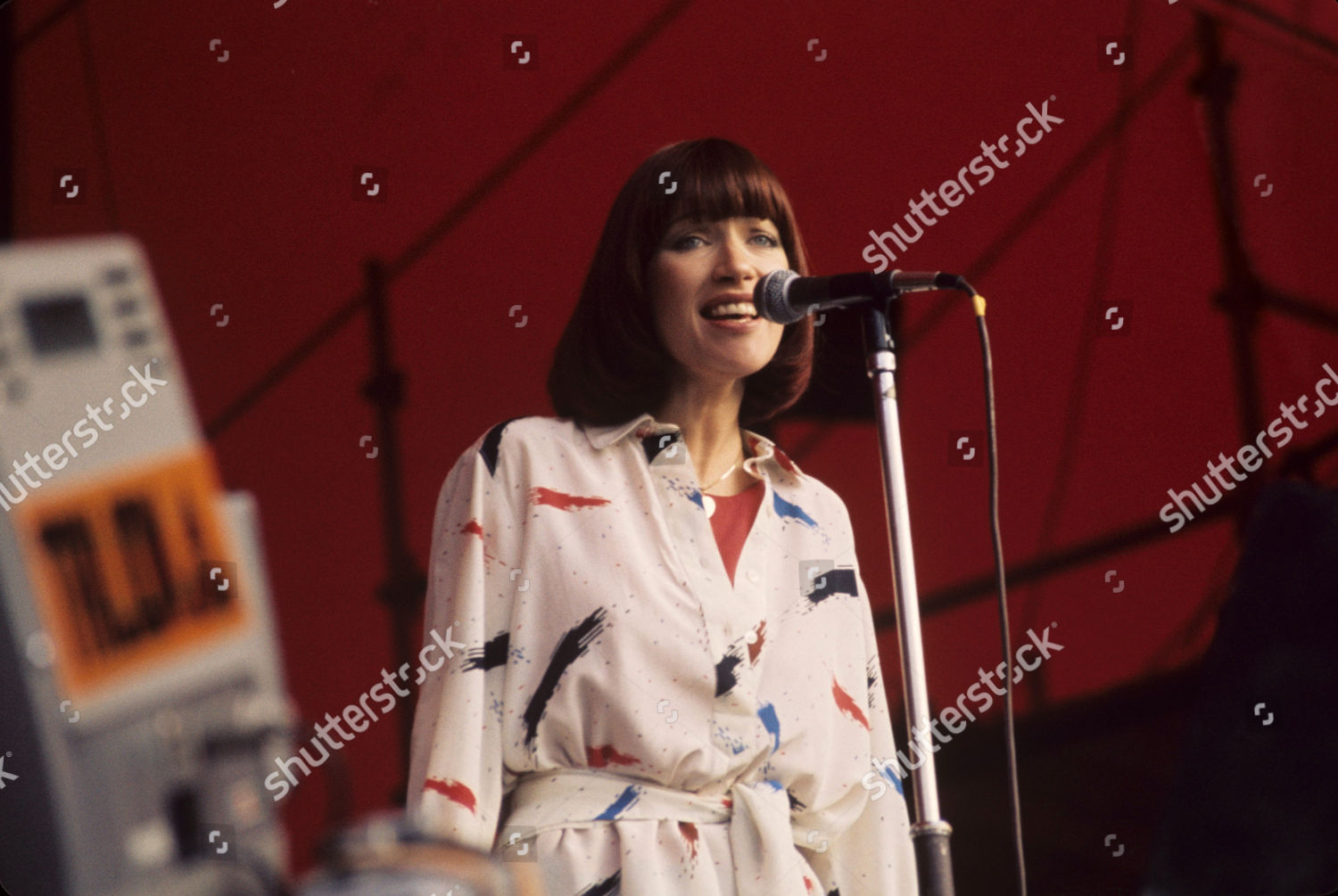 Kiki Dee Performing Editorial Stock Photo - Stock Image | Shutterstock
