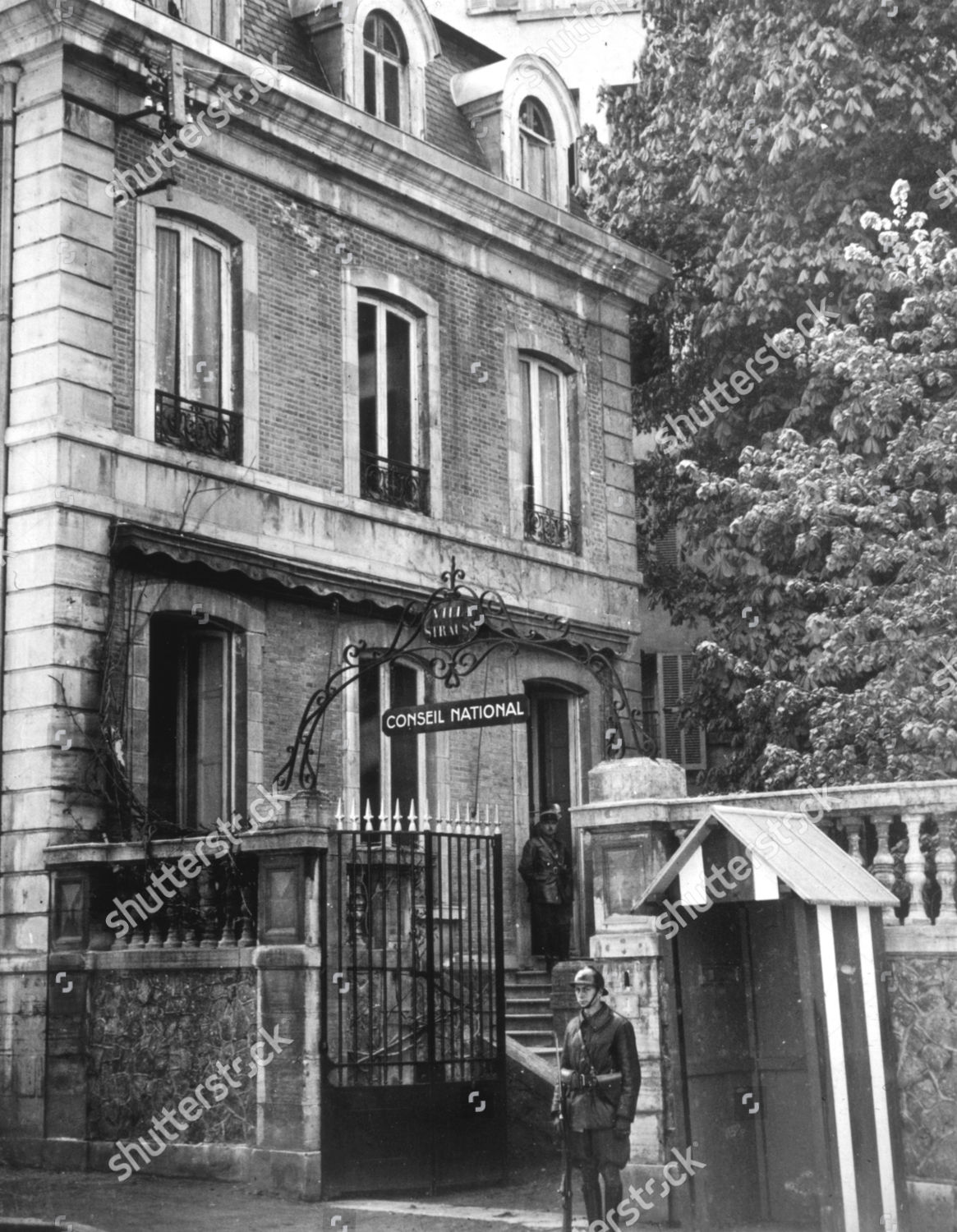 VILLA STRAUSS VICHY WHERE NATIONAL COUNCIL Editorial Stock Photo ...