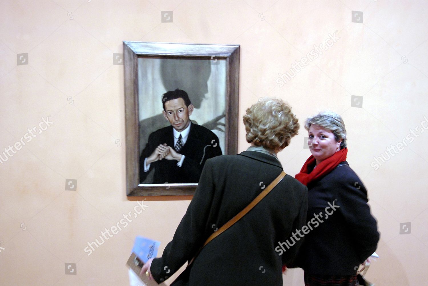 Visitors Looking Painting Thyssen Bornemisza Museum Editorial Stock   Shutterstock 631523z 