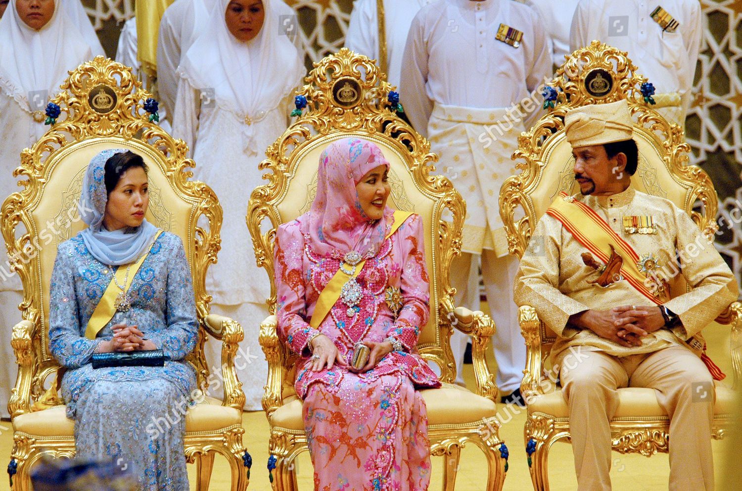 Sultan Brunei Haji Hassanal Bolkiah Azrinaz Mazhar ...