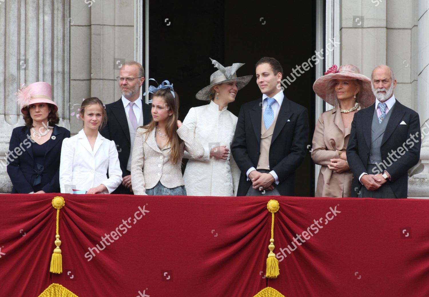 trooping of the colour london britain shutterstock editorial 671300ao Родственница королевы, которую называют самой красивой из Виндзоров