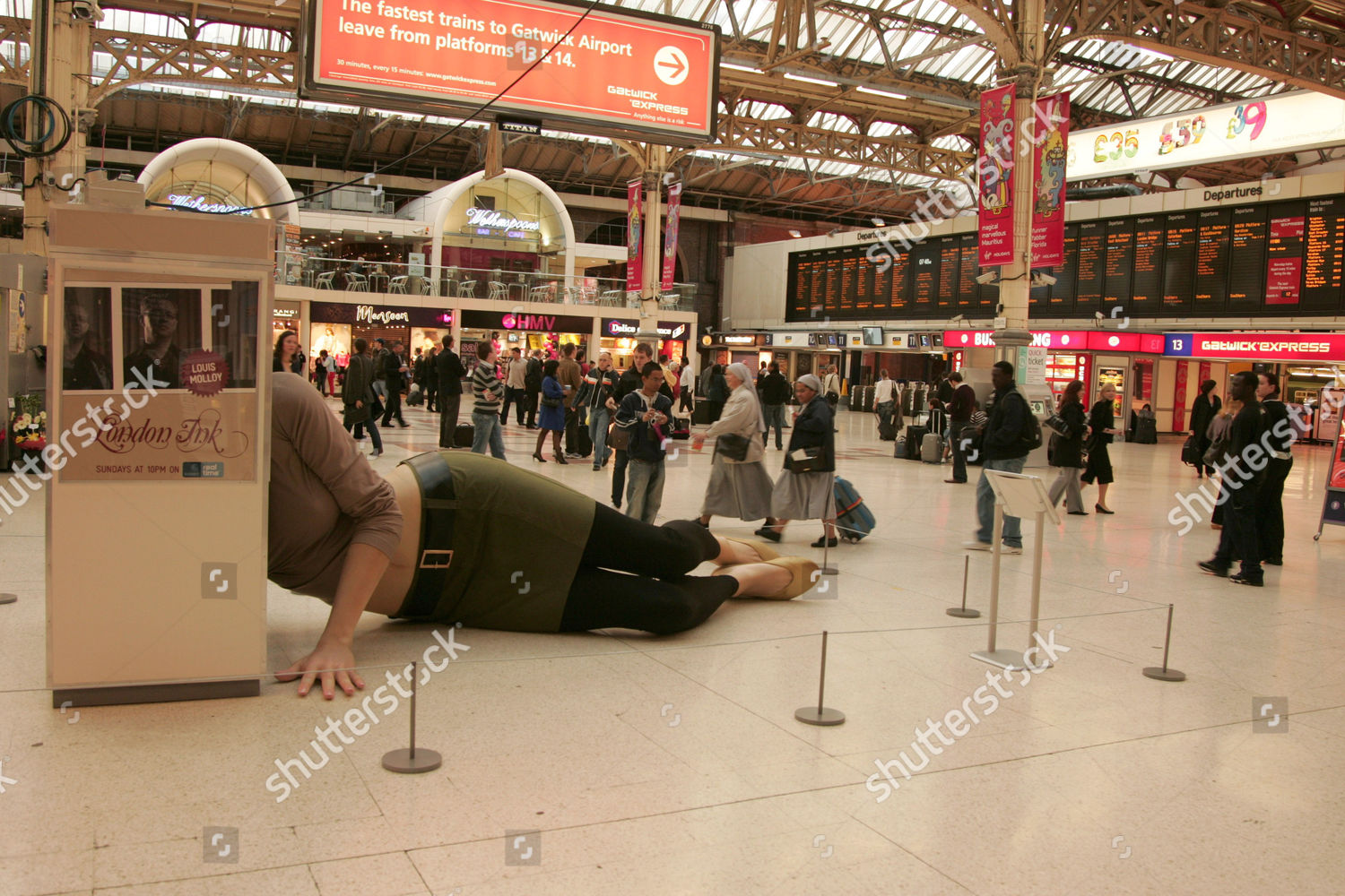 victoria station bags