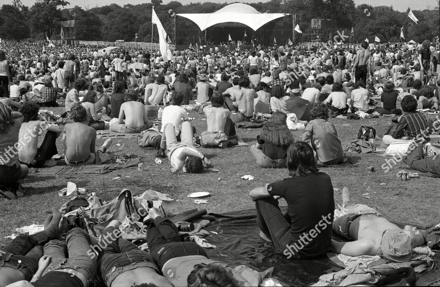 Knebworth Rock Festival Crowds Festivalgoers Rock Editorial Stock Photo