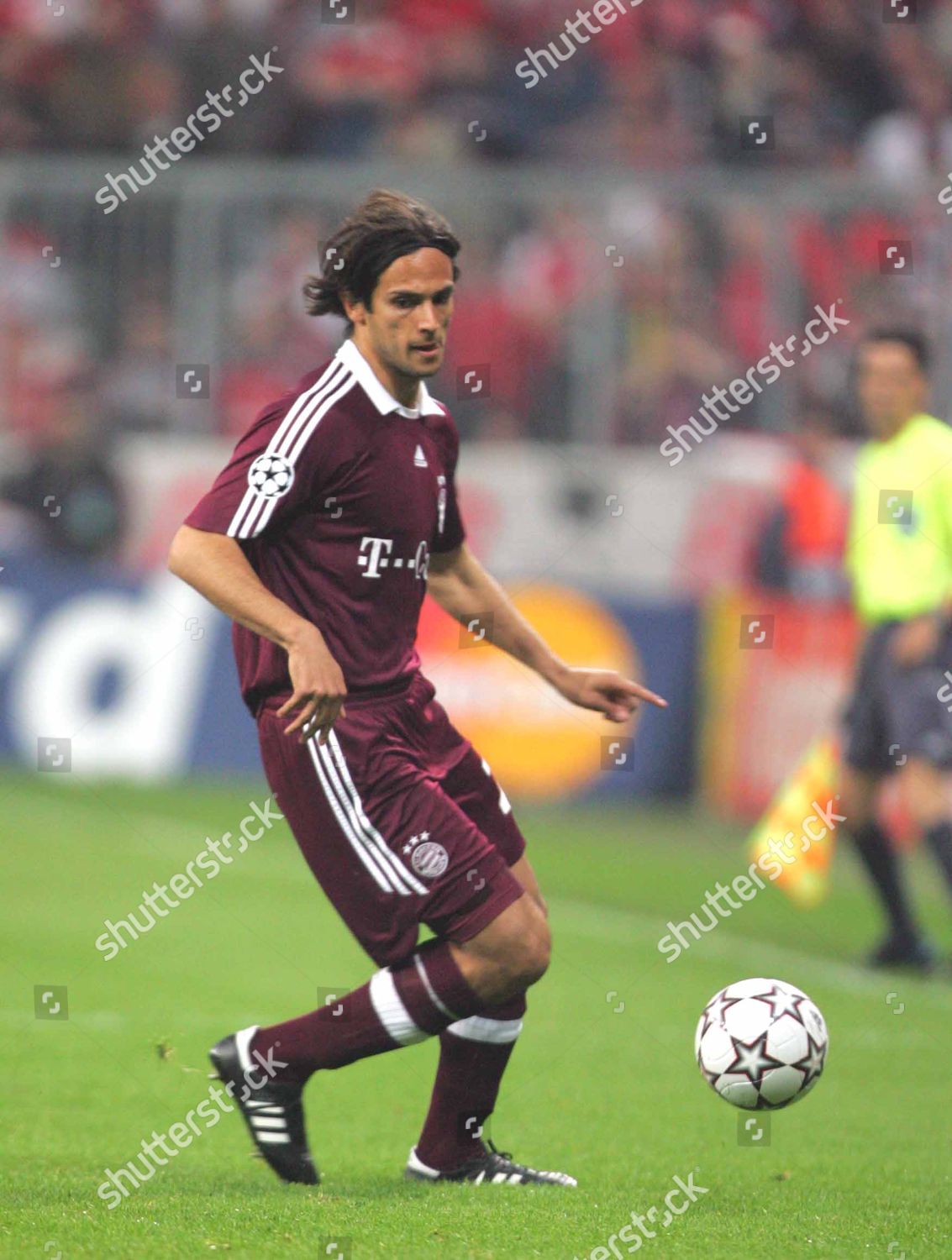ROQUE SANTA CRUZ PARAGUAY & BAYERN MUNICH WORLD CUP FRANKFURT GERMANY 10  June 2006 Stock Photo - Alamy