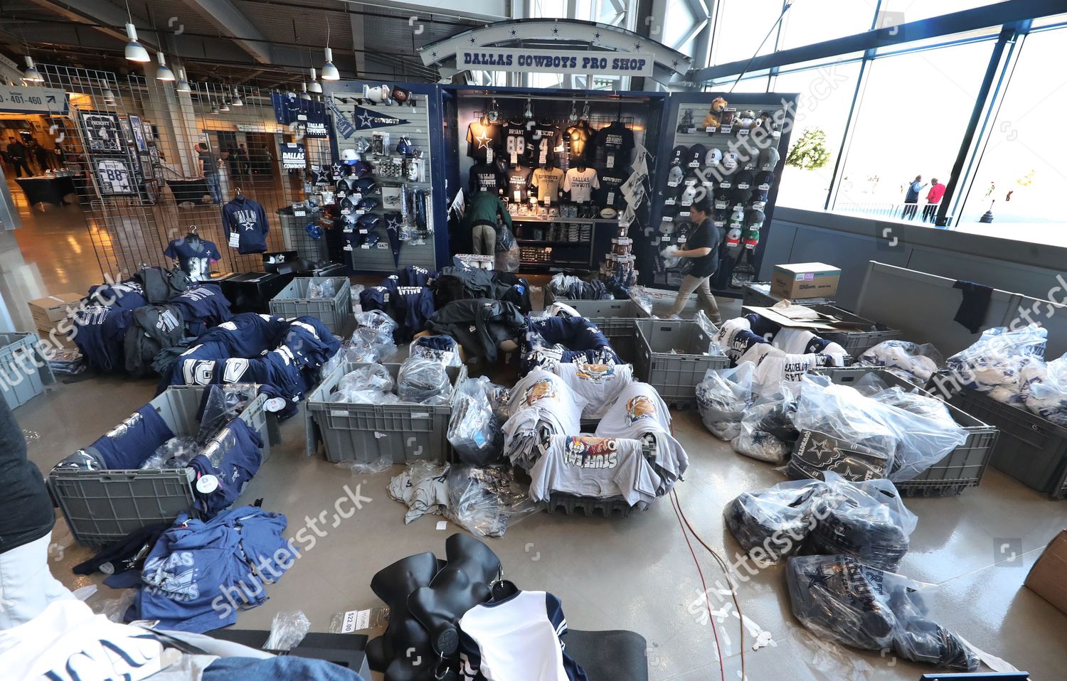 Dallas Cowboys Pro Shop - Shopping - Arlington - Arlington