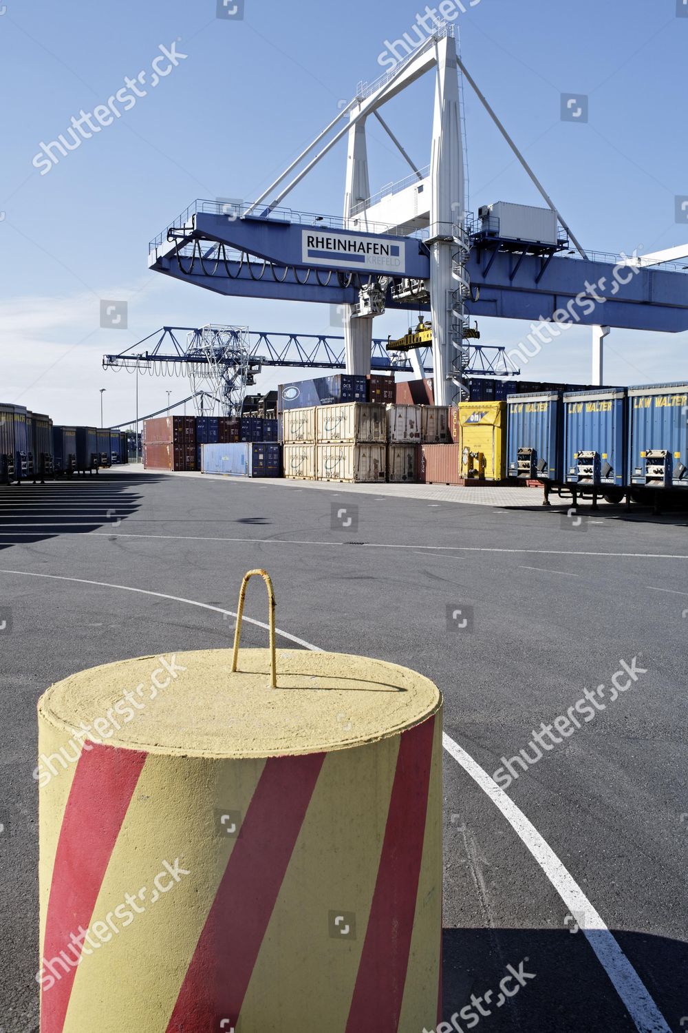 Modern Loading Bridge Container Ships Loading Editorial Stock Photo ...