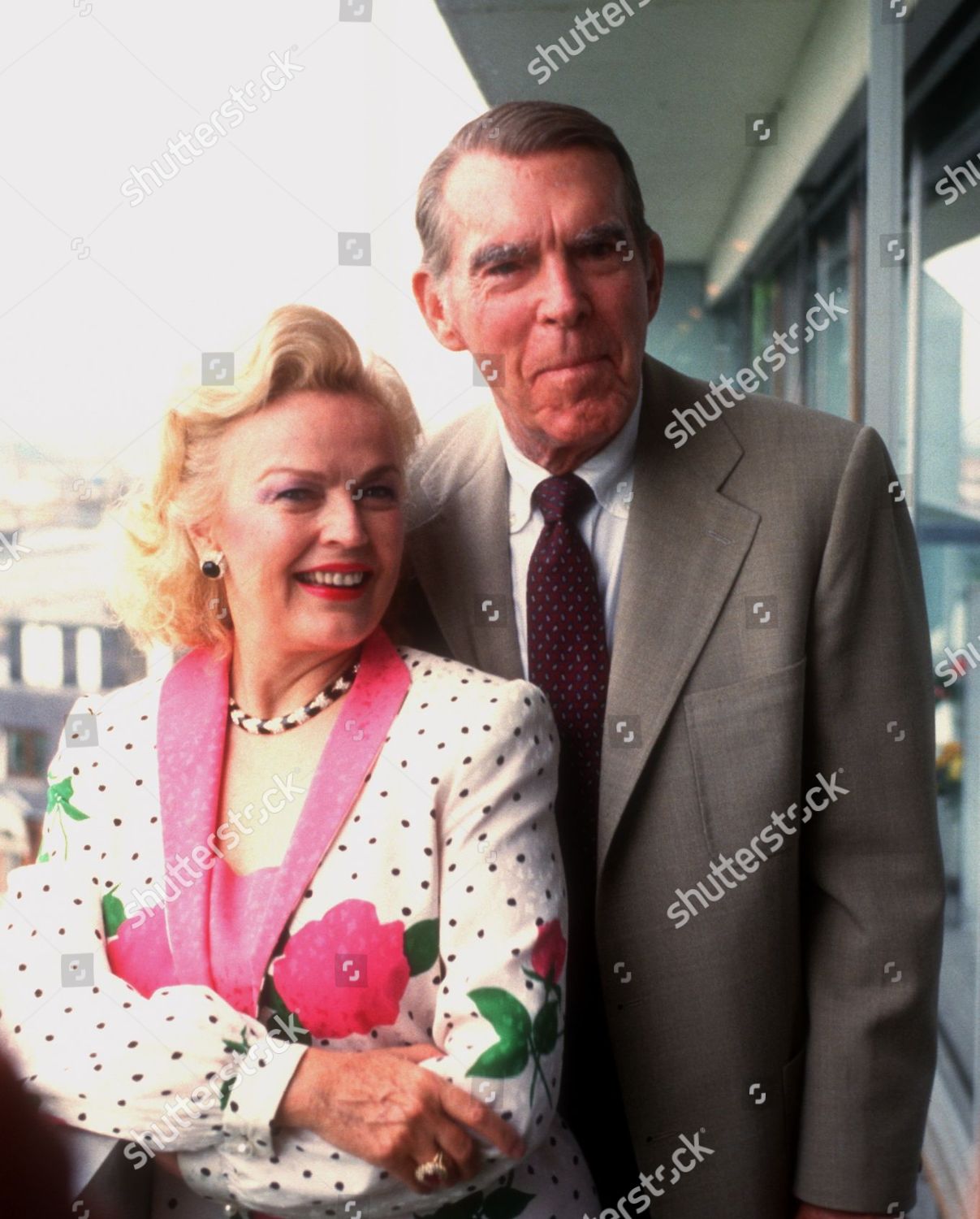 Fred Macmurray Esther Williams Redaktionelles Stockfoto Stockbild Shutterstock