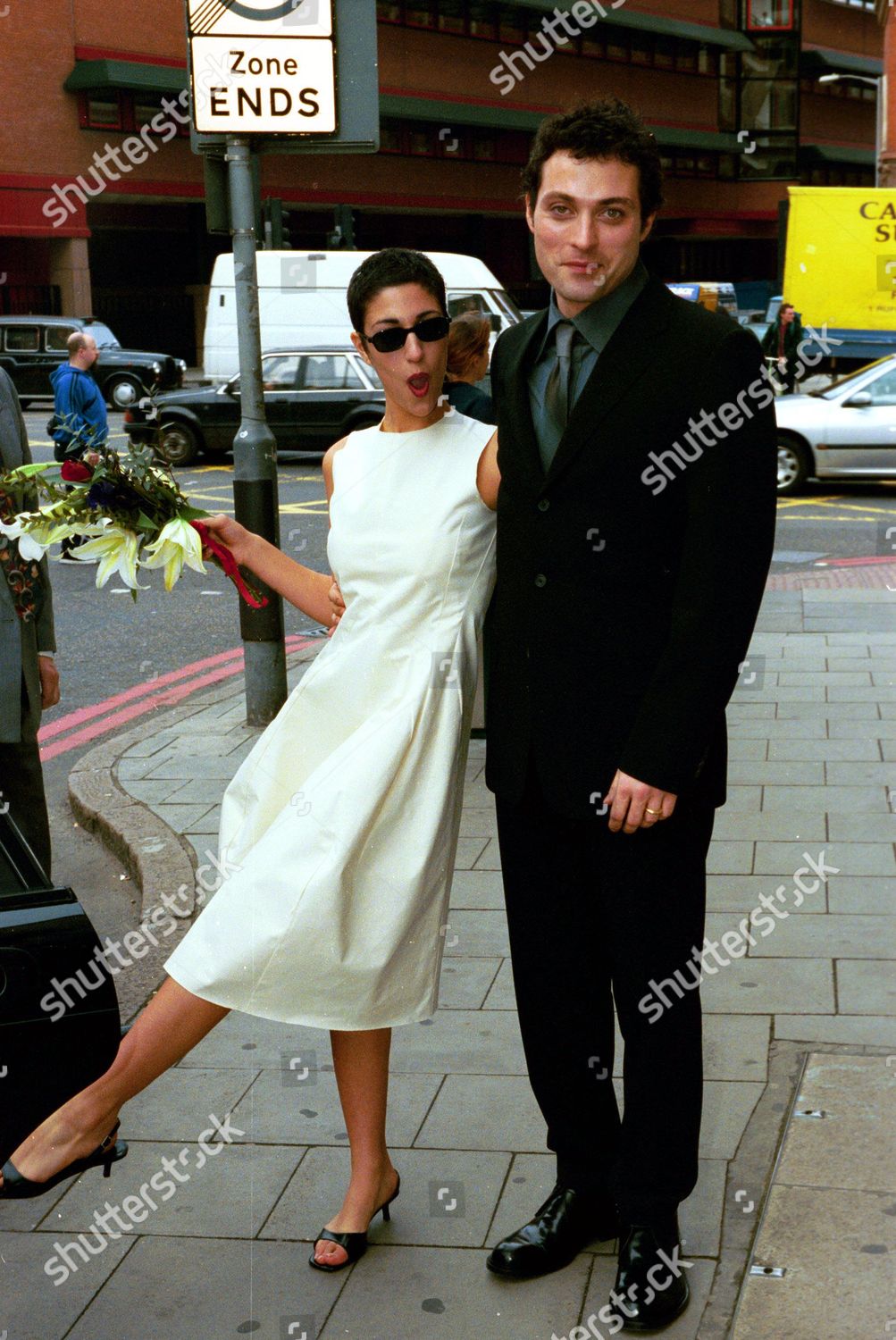 Rufus Sewell Marries Girlfriend Yasmin Abdullah - Foto de stock de ...