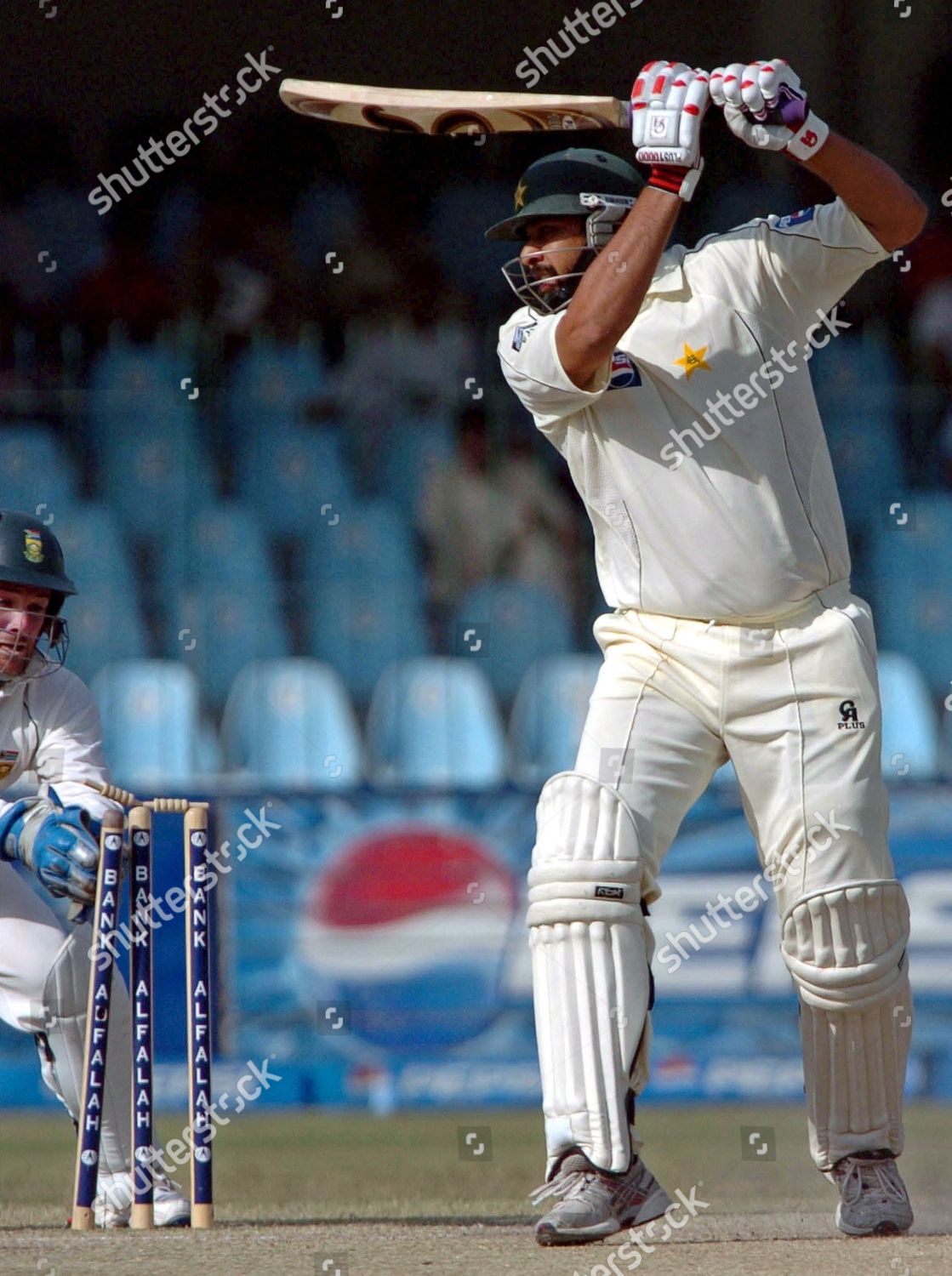 Pakistani Batsman Inzamamulhaq Who Making His Editorial Stock Photo