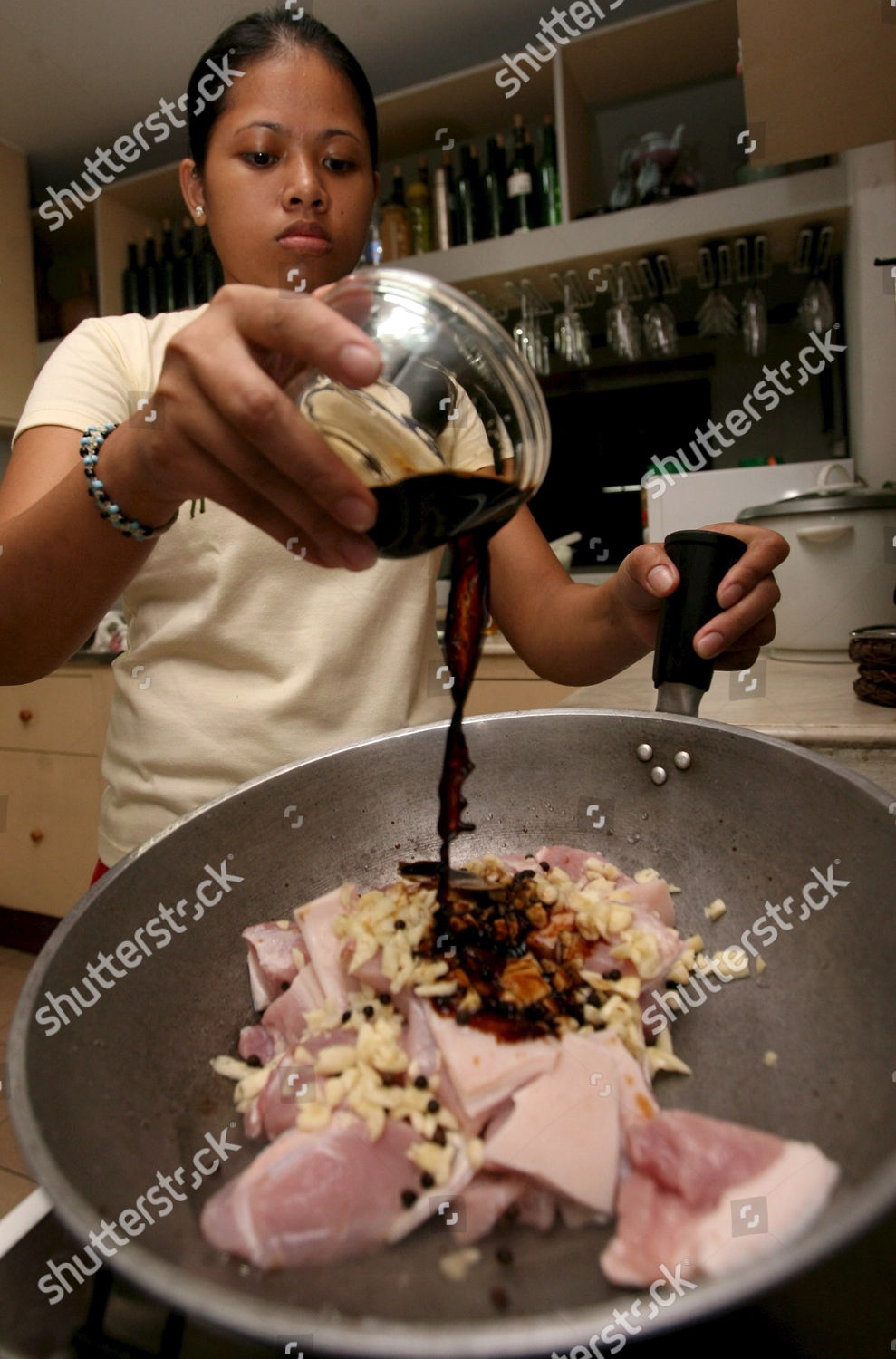Filipino Housekeeper Hygie Toston Cooks Pan Editorial Stock Photo
