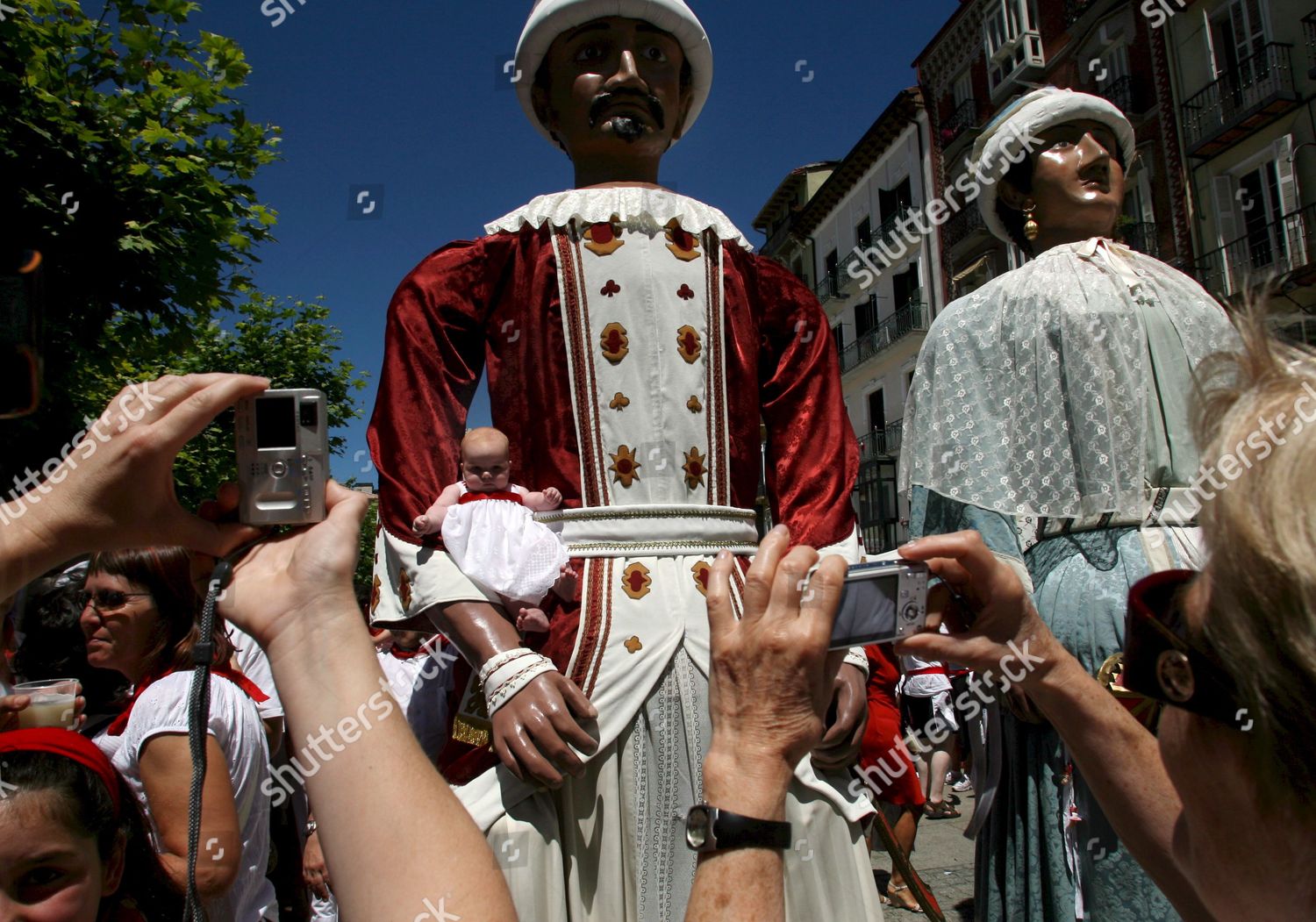 Pairs Gigantes Kings Queens Stand Central Editorial Stock Photo - Stock 