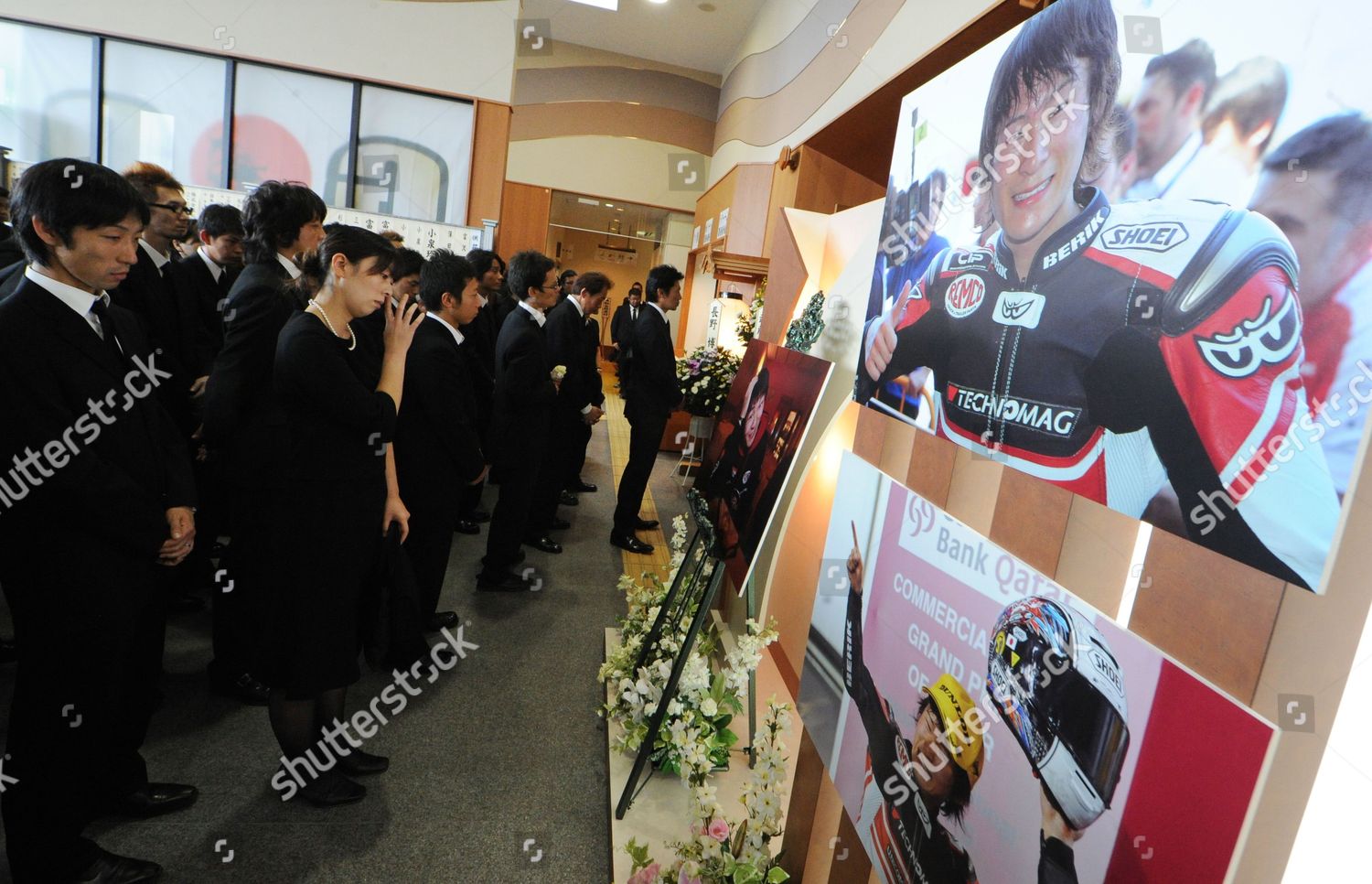 Japanese Friends Fans Stand Homage Front Photographs Editorial