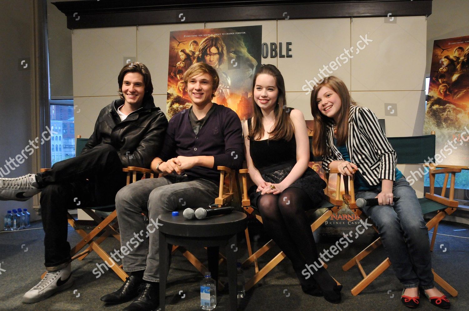 Lr Ben Barnes William Moseley Anna Popplewell Editorial Stock