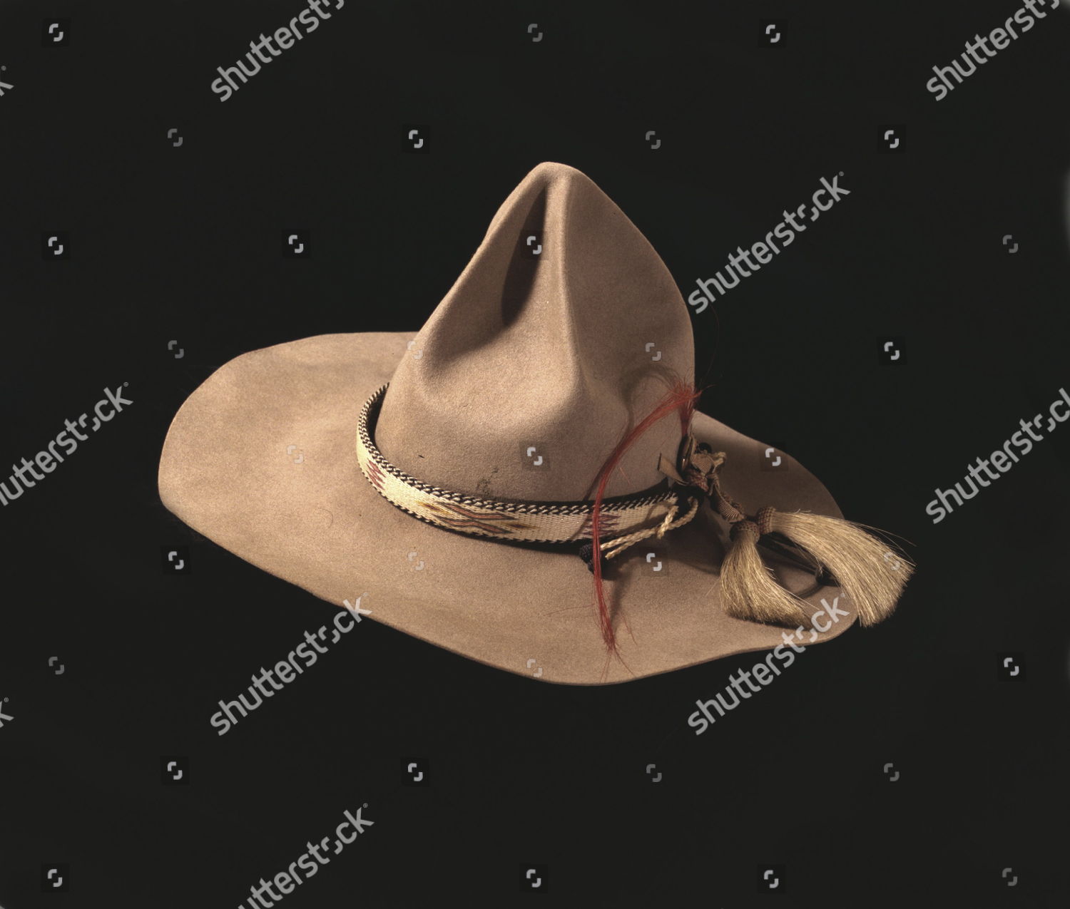 cowboy hat creases