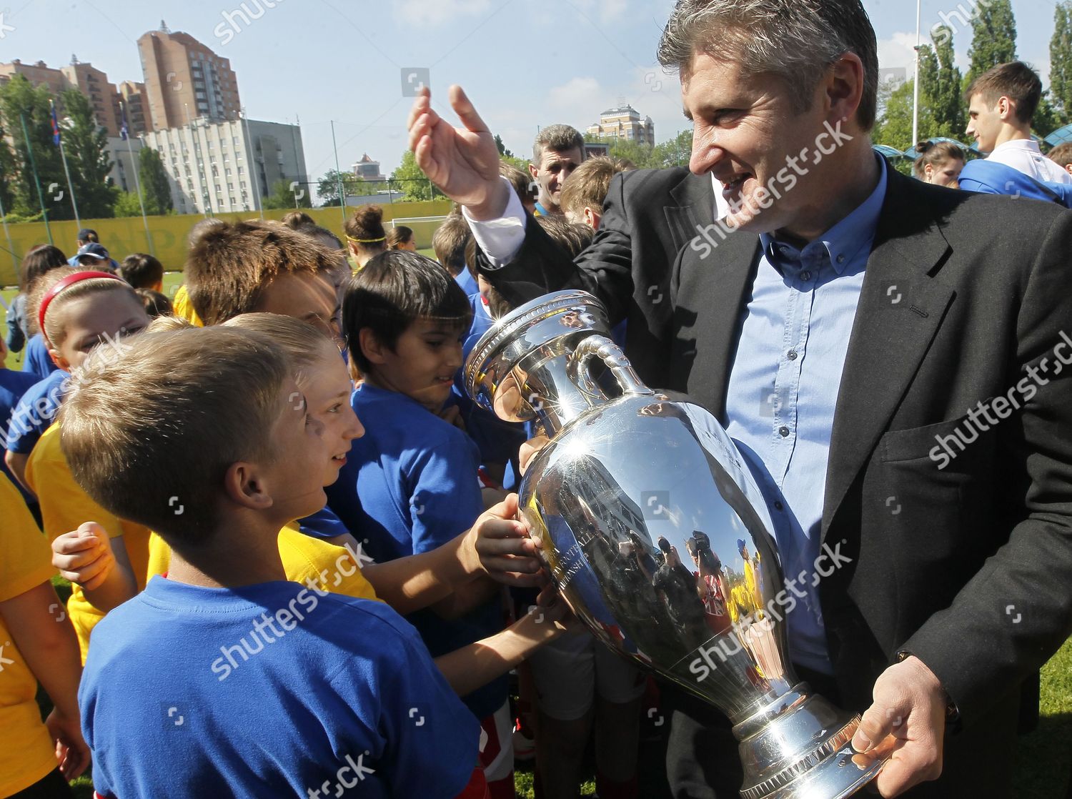 davor suker croatia jersey