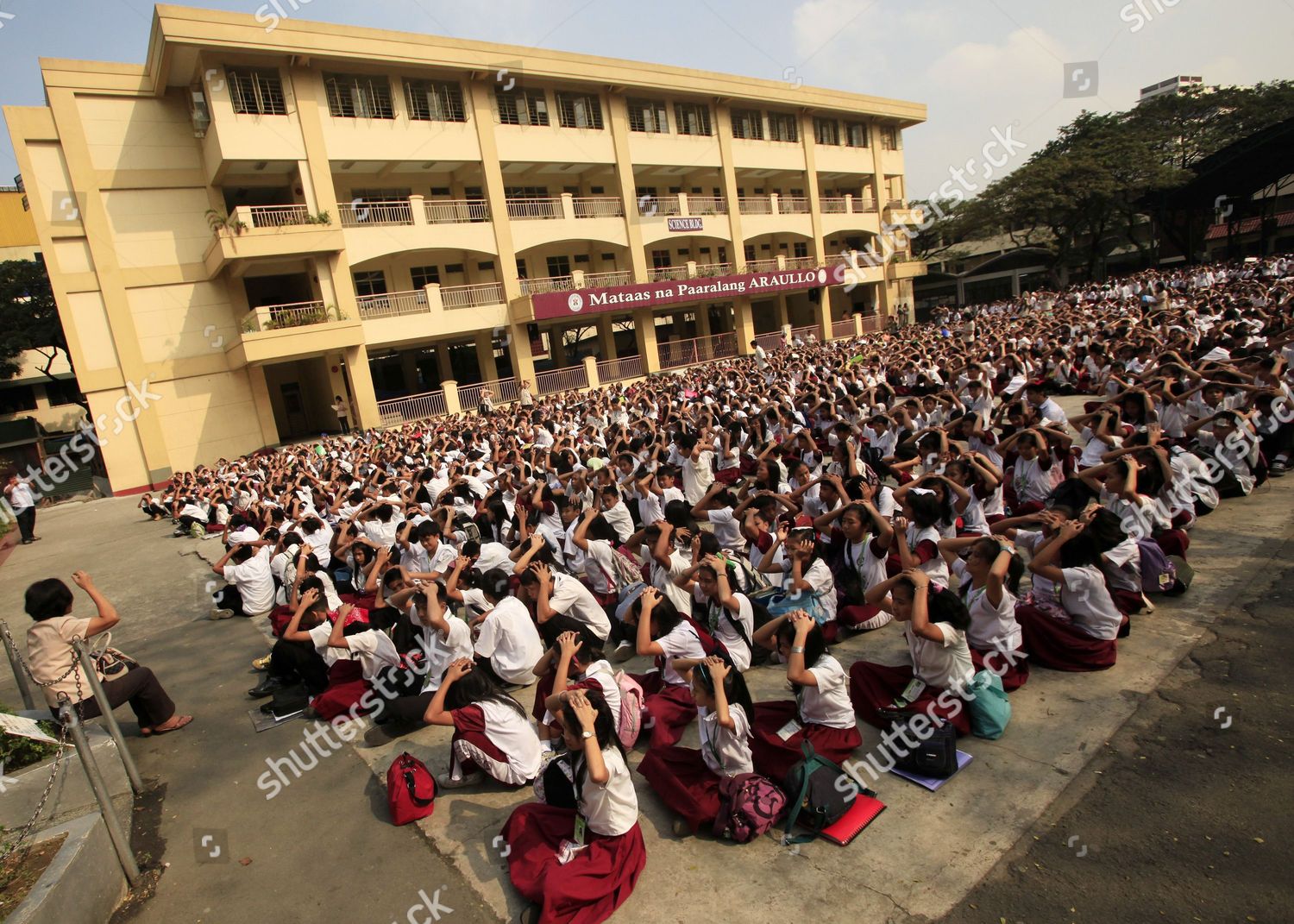 Filipino Students Cover Their Heads During Earthquake Editorial Stock Photo Stock Image Shutterstock