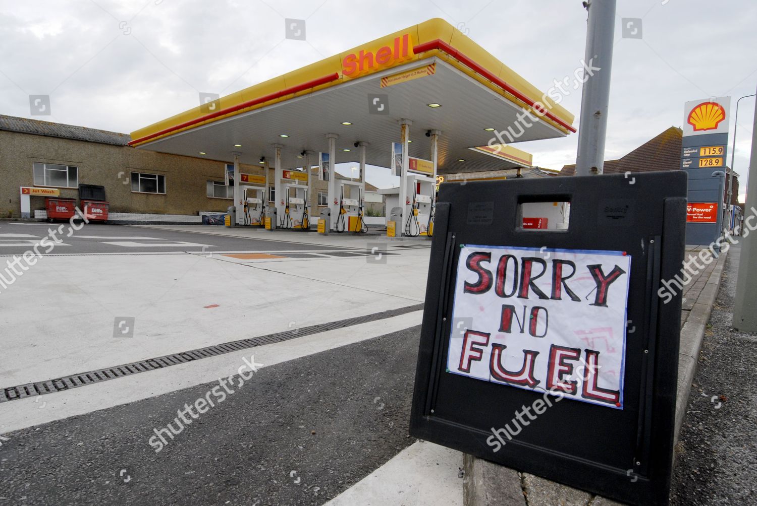 General View Forecourt Shell Garage Forced Shut Editorial Stock