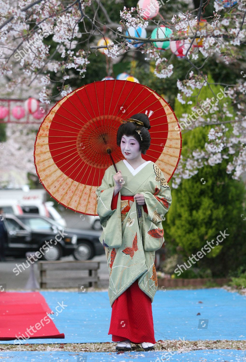 japanese-geisha-named-hotaru-meaning-firefly-editorial-stock-photo