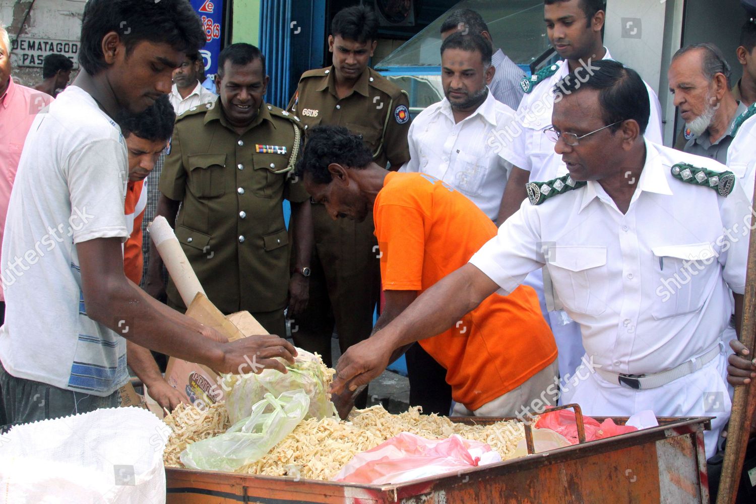 sri-lankan-public-health-inspectors-supervise-editorial-stock-photo